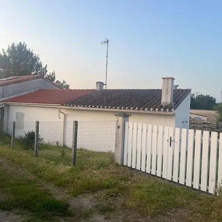 Petite Maison Aux Conches