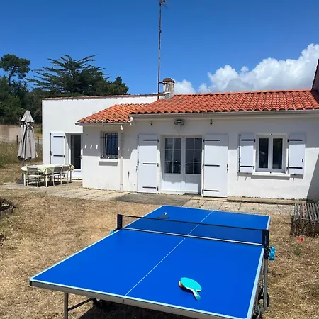 Holiday home Petite Maison Aux Conches *